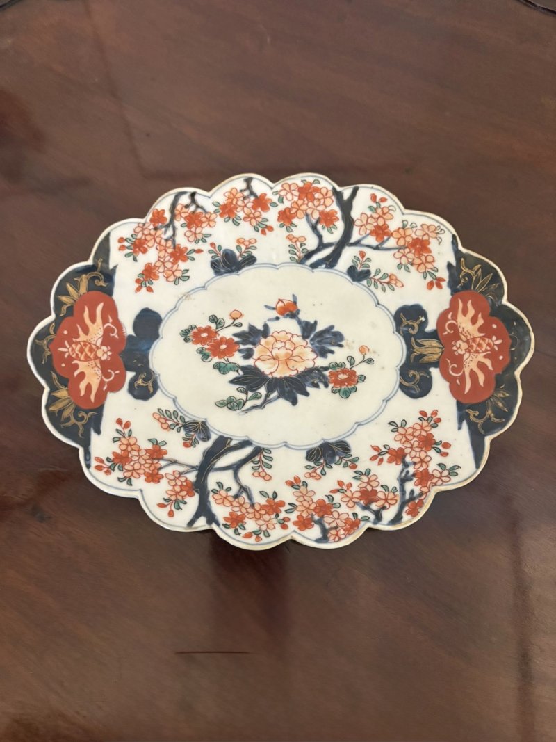 Antique Japanese Imari Scalloped Dish